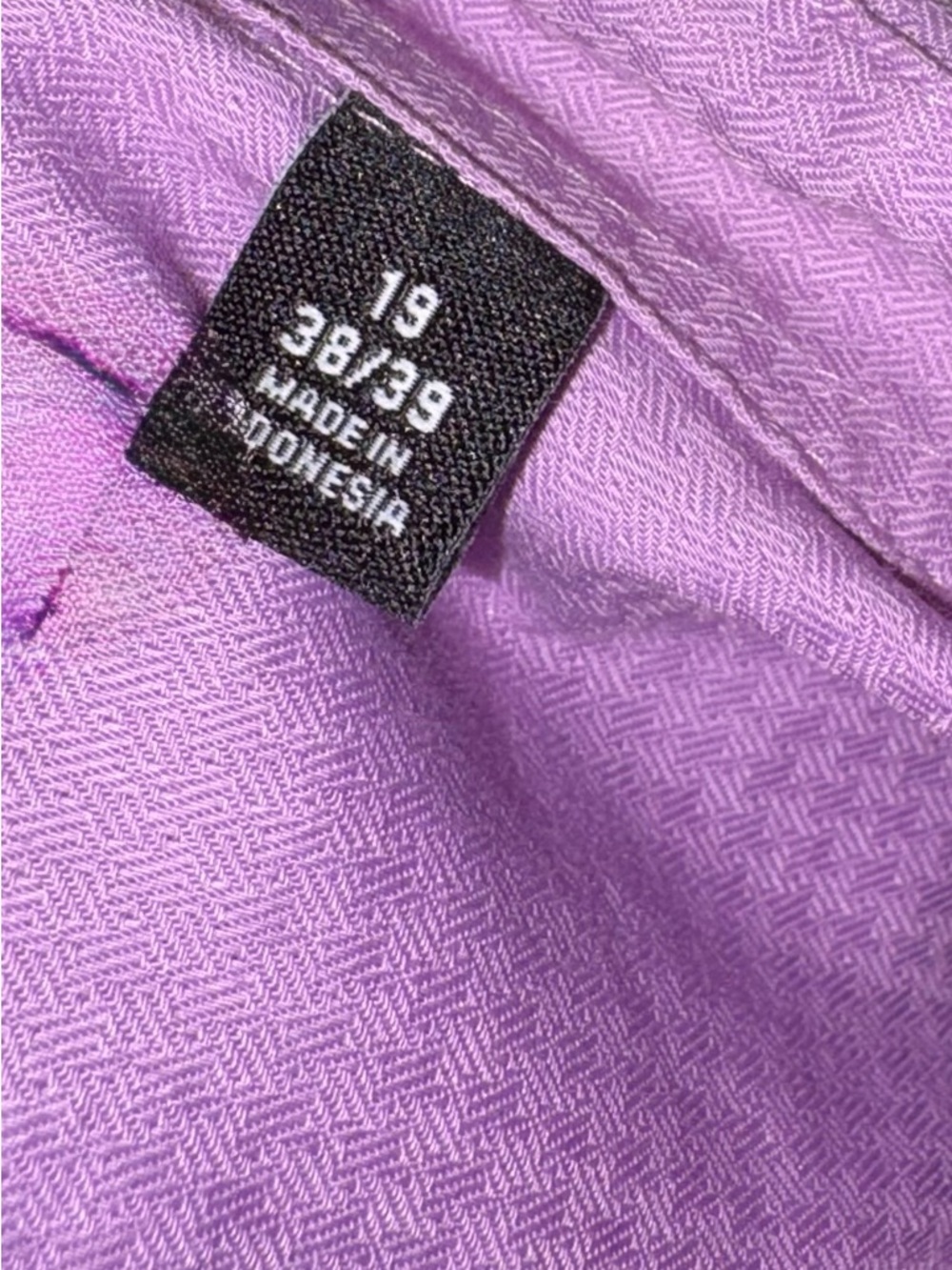 Men's lavender long sleeve button down dress shirt - Picture 5 of 6